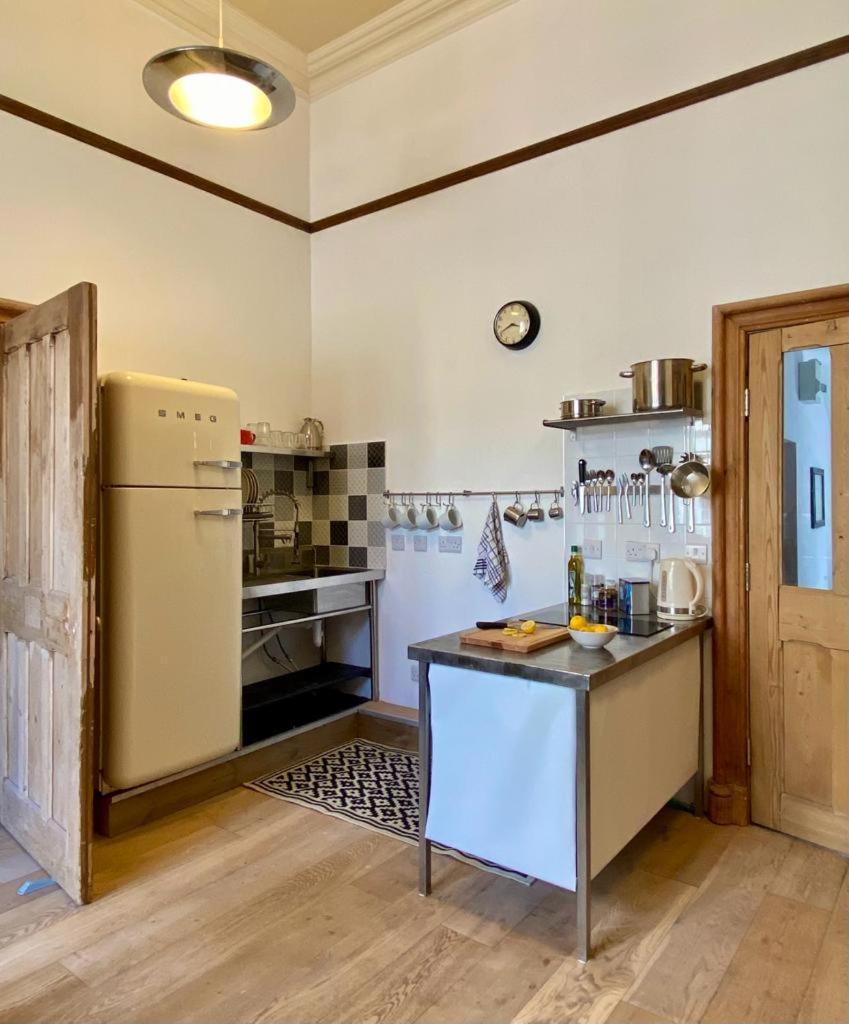 Bank House Apartments Stafford Town Centre Екстер'єр фото